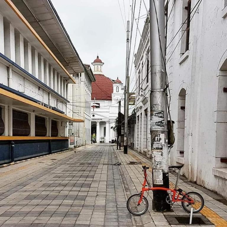 Hazotel Semarang Exteriör bild